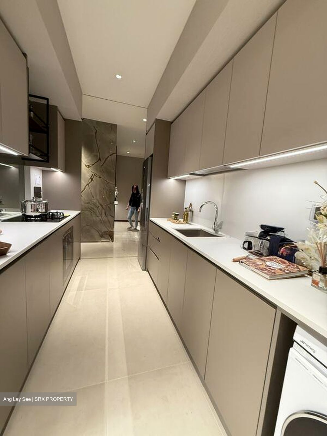 Jalan Jurong Kechil (D21), Condominium #498820801